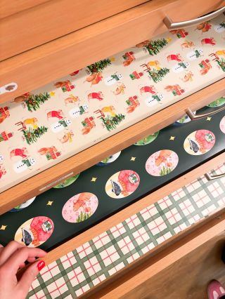 Pomalu chystáme letošní vánoční kolekci, kterou bychom vám chtěli odhalit už za 2-3 týdny. 🎄❤️Dneska jsme naskladnili nové...