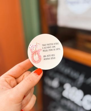 Máte doma krabice? 📦 A mohli bychom je vidět?👀 Rádi poskytneme nové využití vašim nevyužitým krabicím a plastové i...